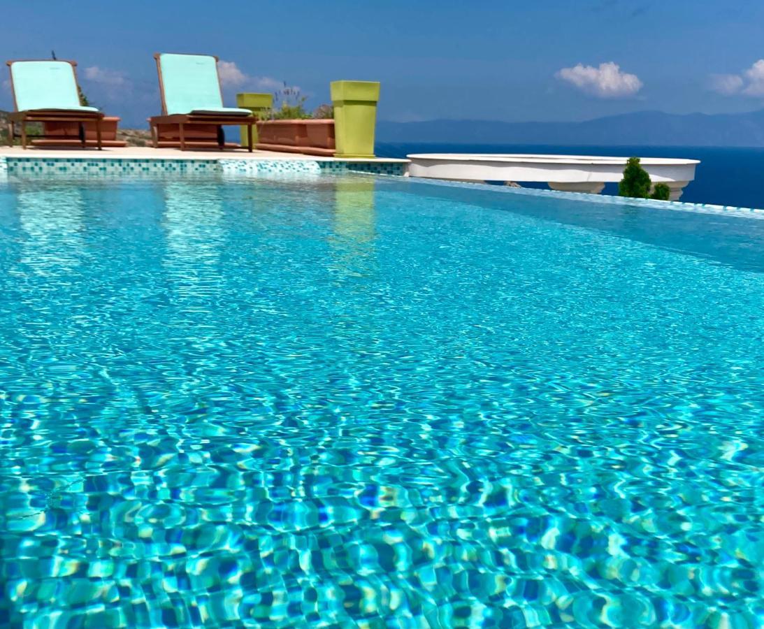 Villa Ulyana Kriaritsi - Athos Sea View & Spa מראה חיצוני תמונה