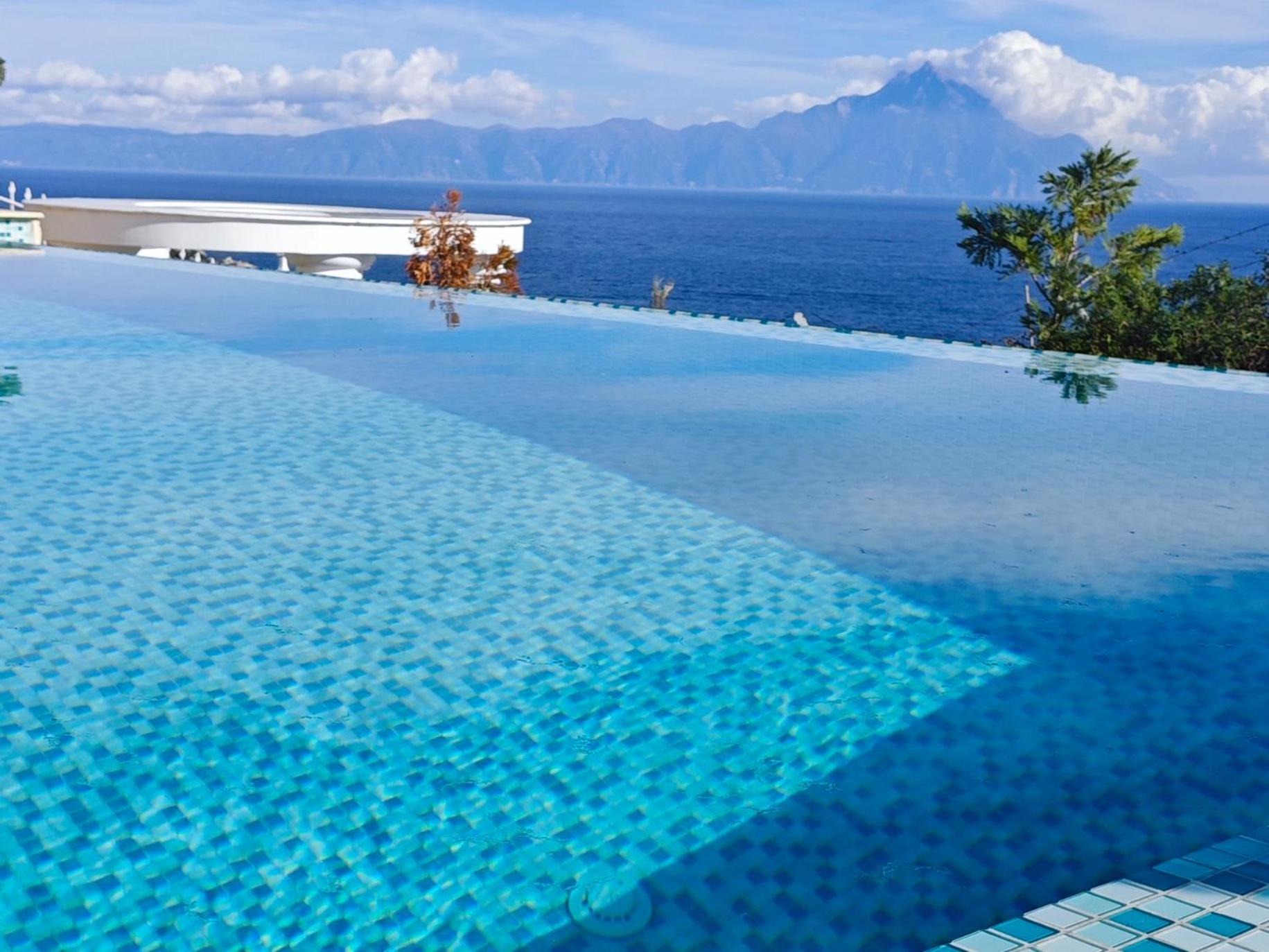 Villa Ulyana Kriaritsi - Athos Sea View & Spa מראה חיצוני תמונה