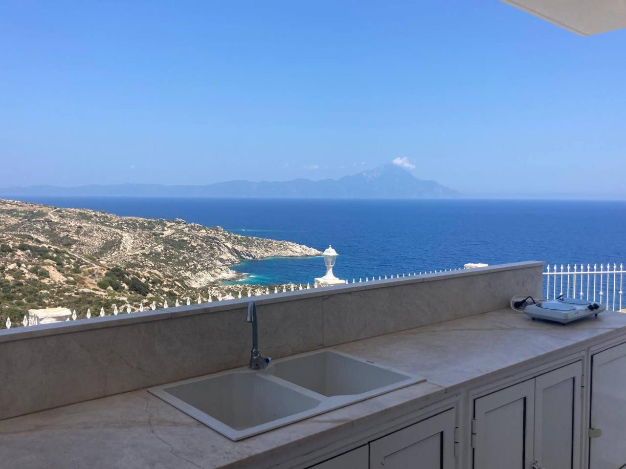 Villa Ulyana Kriaritsi - Athos Sea View & Spa מראה חיצוני תמונה